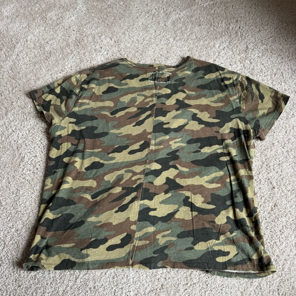 Free People We The Free Nina Printed Tee Camo Medium - Picture 9 of 9